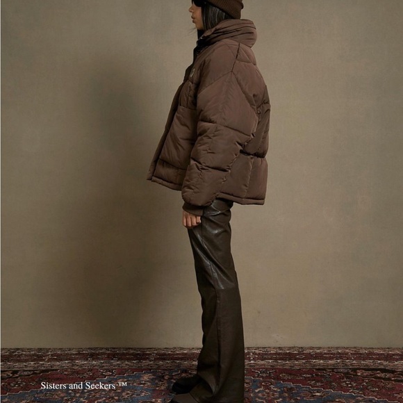 Tag on sisters and seekers brown faux leather pants - Picture 3 of 9